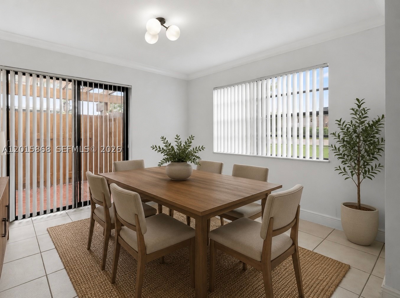 WOODS LANDING CONDO PH I - Residential