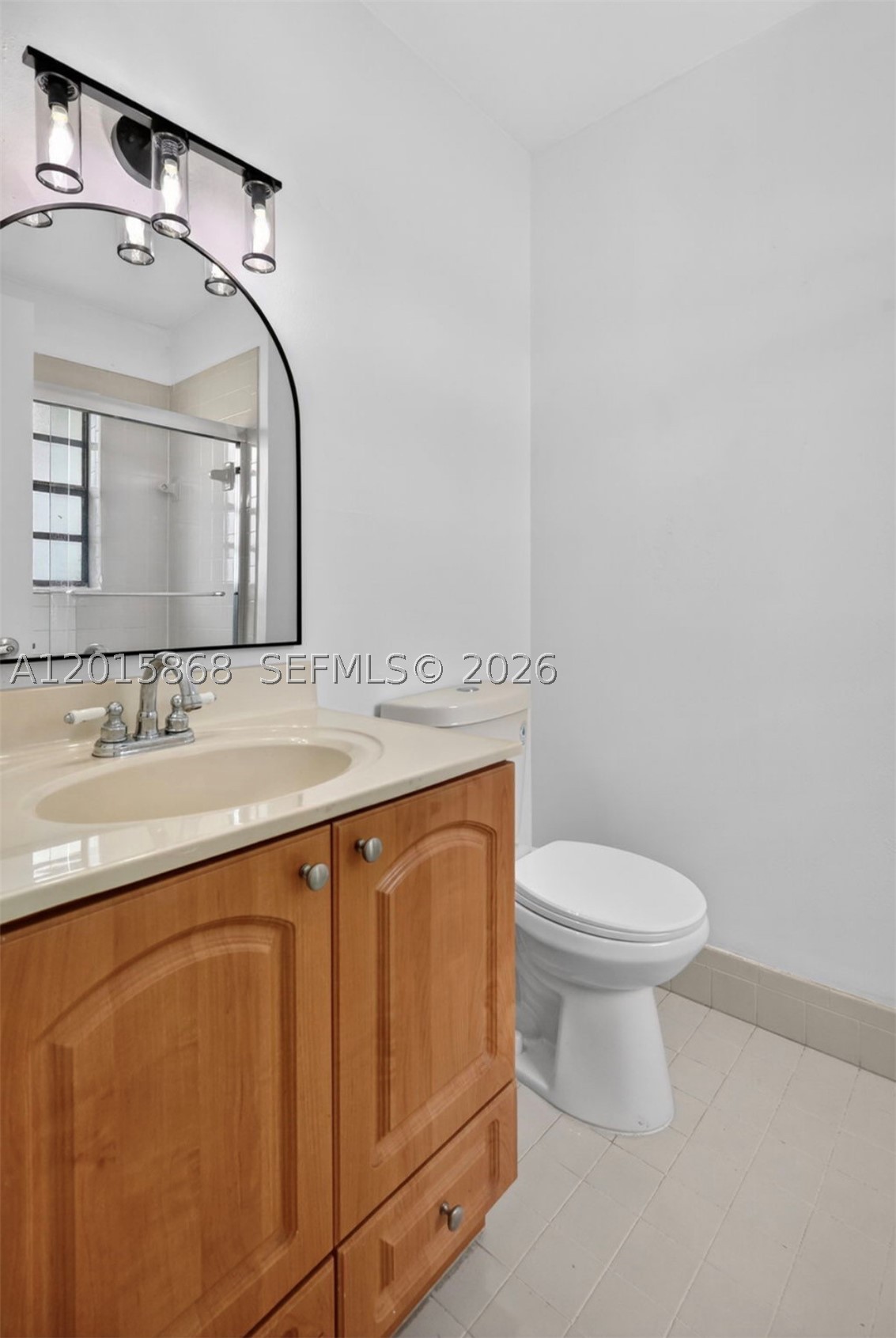 WOODS LANDING CONDO PH I - Residential