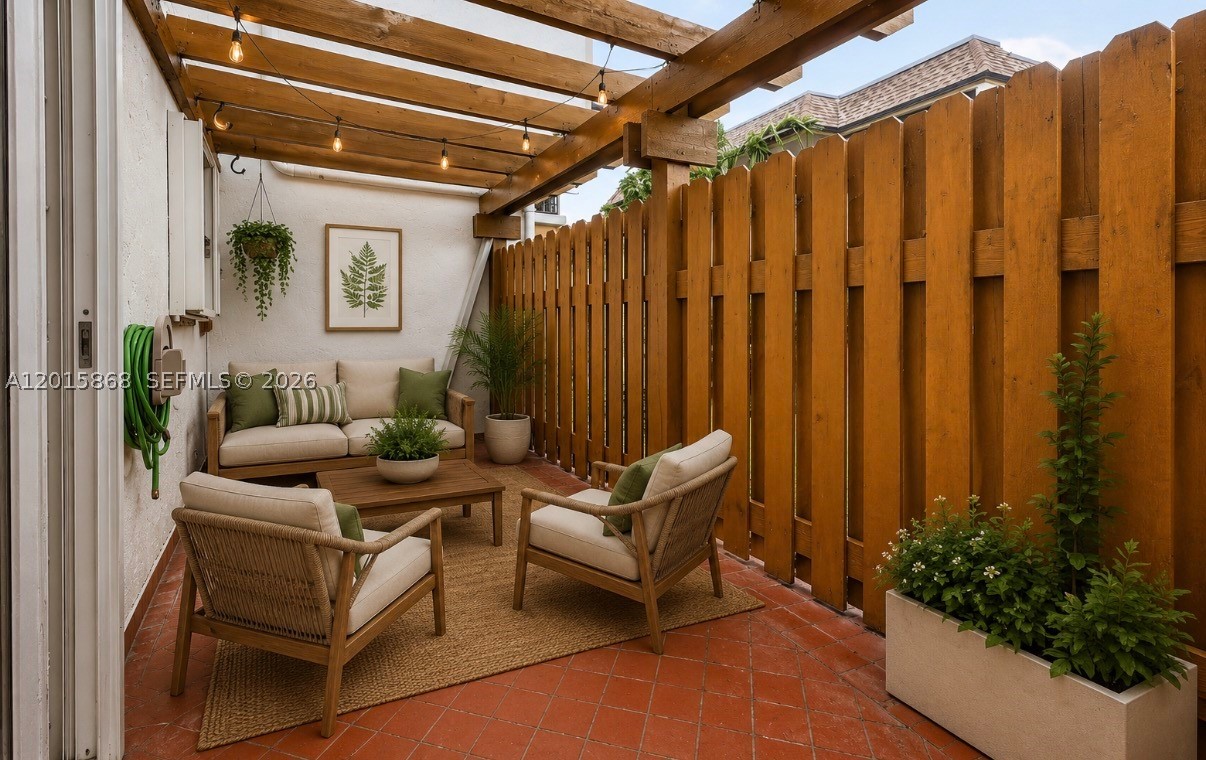 WOODS LANDING CONDO PH I - Residential