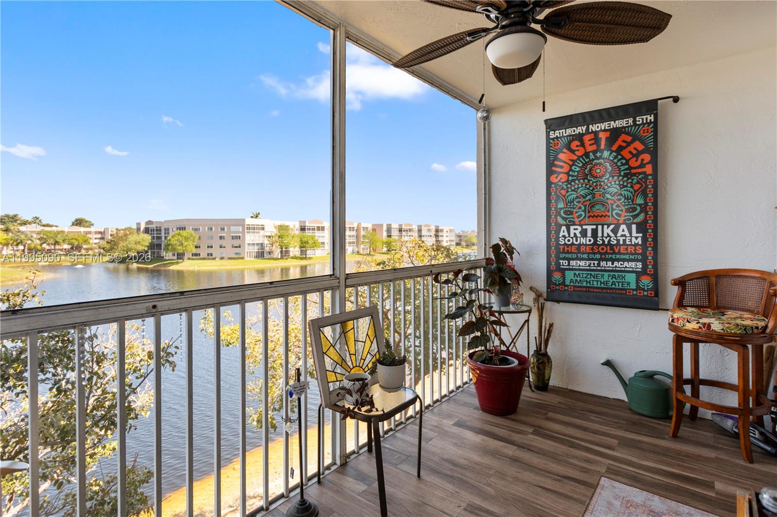 TRENT CONDOMINIUM E - Residential