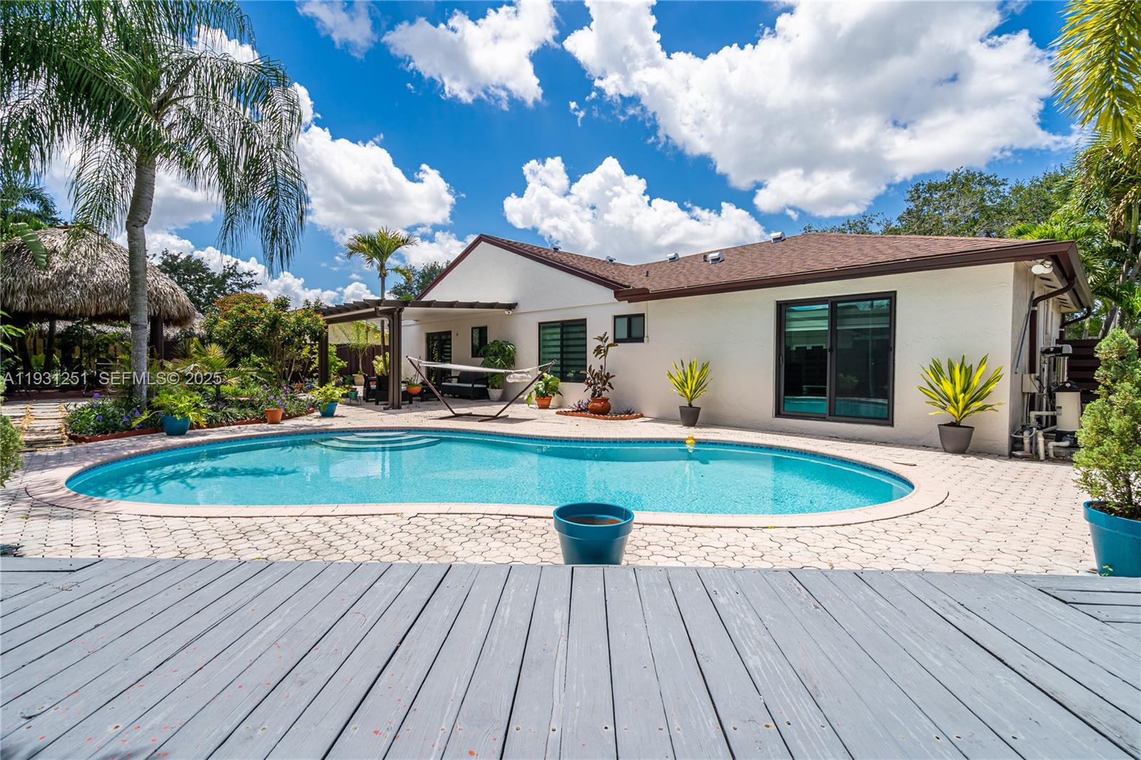 FLAMINGO GARDENS-TAMARIND - Residential