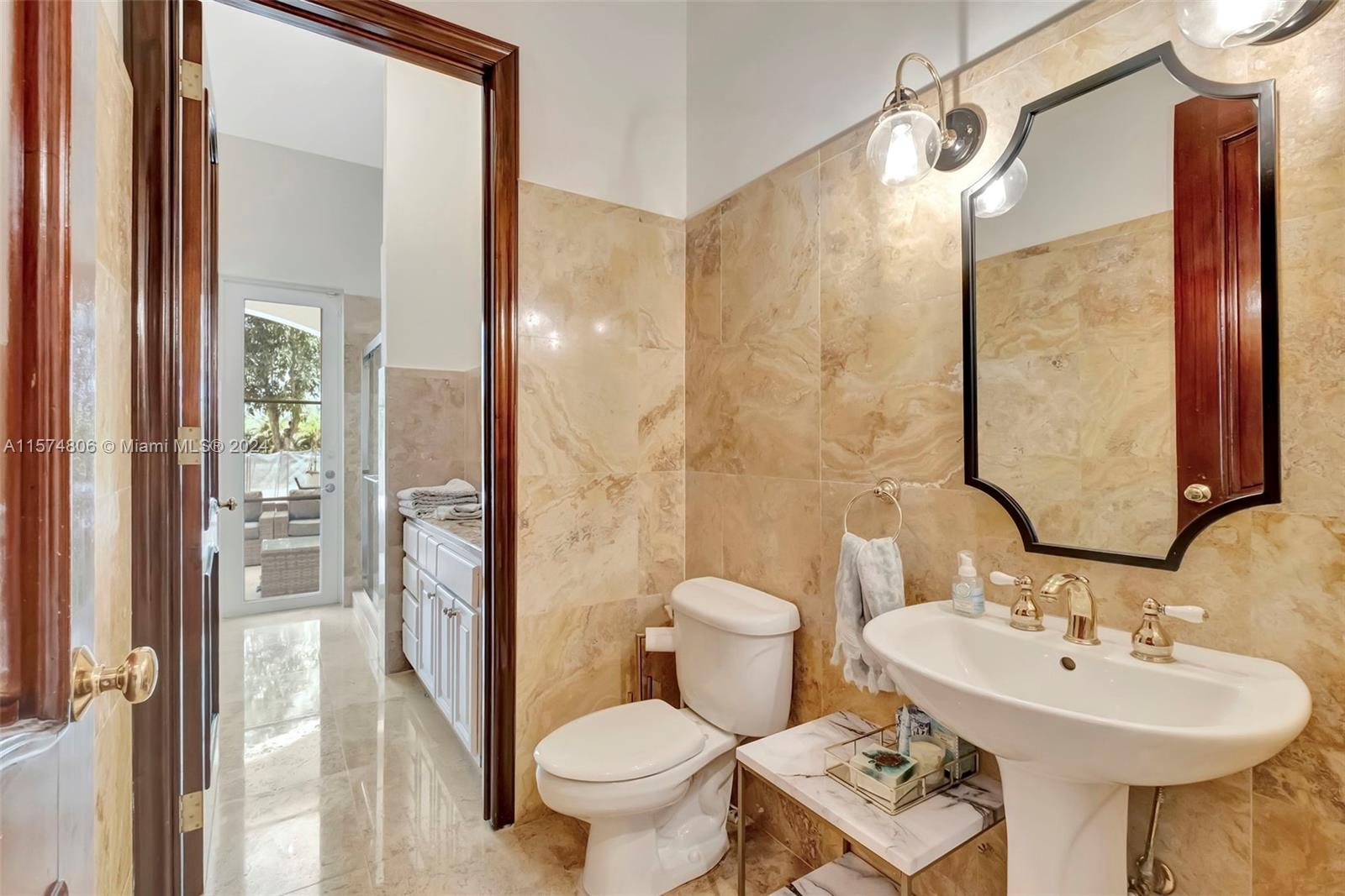 SOUTH MITCHELL MANORS - Residential