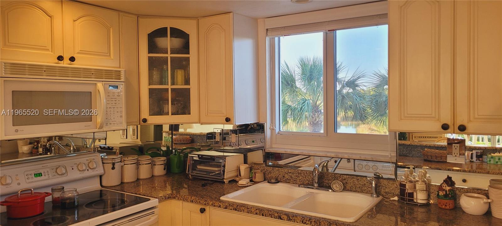 PRESIDENT OF PALM BEACH - Residential