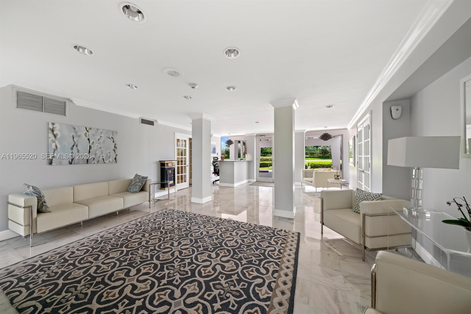 PRESIDENT OF PALM BEACH - Residential