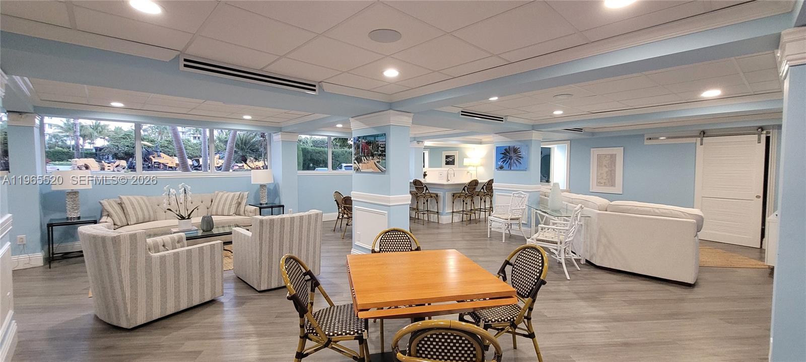 PRESIDENT OF PALM BEACH - Residential