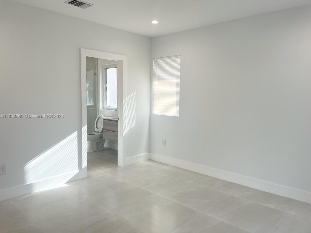 TAMIAMI ACRES PLAN 2 - Residential Lease