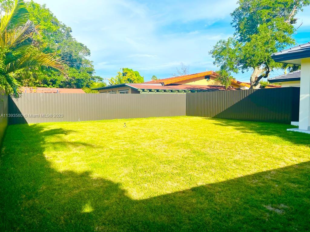 TAMIAMI ACRES PLAN 2 - Residential Lease