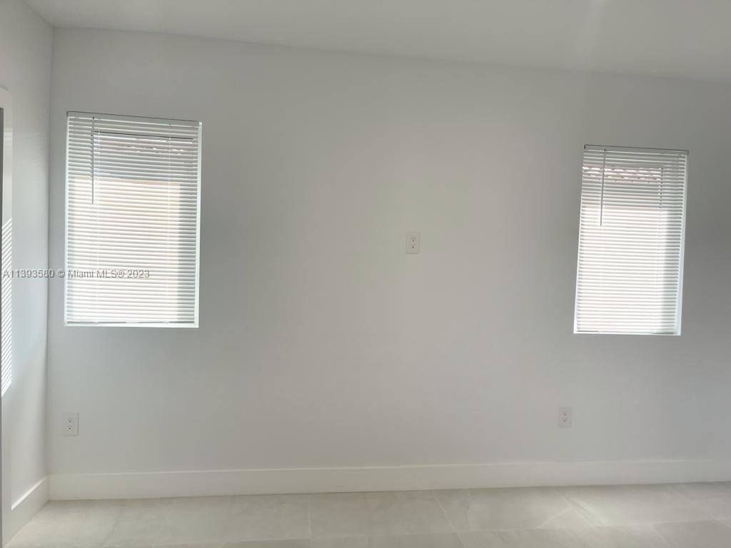 TAMIAMI ACRES PLAN 2 - Residential Lease
