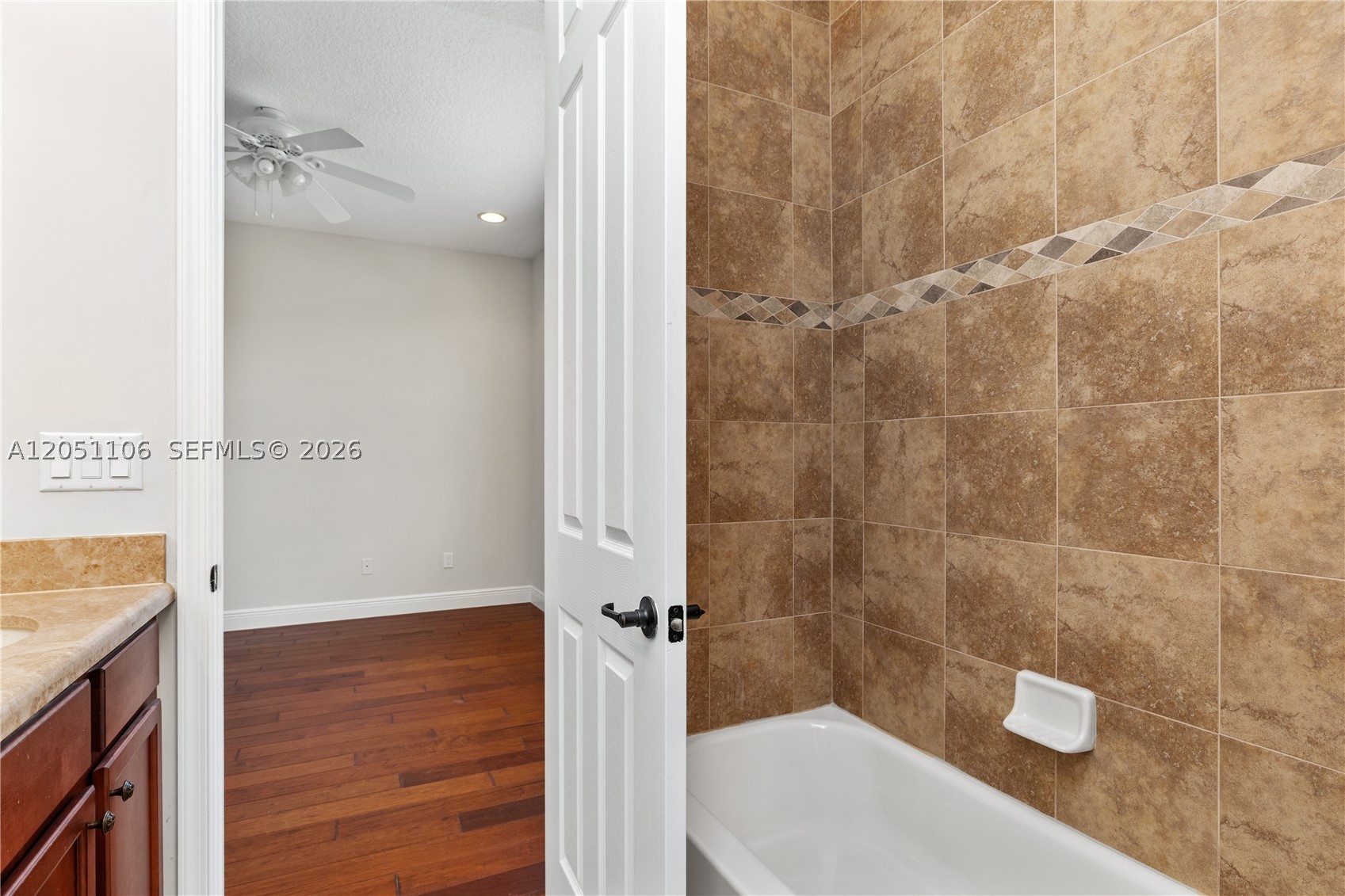 MONTERRA PLAT - Residential Lease