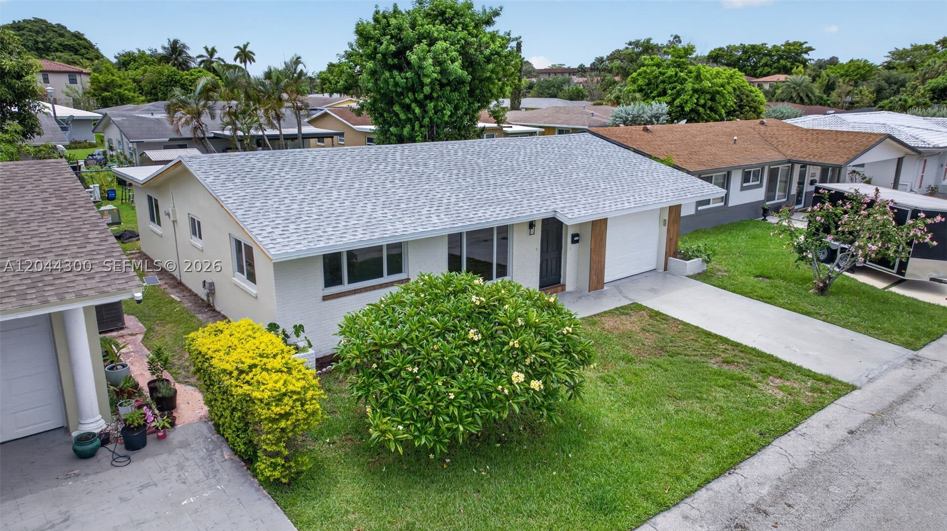 MAINLANDS OF TAMARAC LAKE - Residential