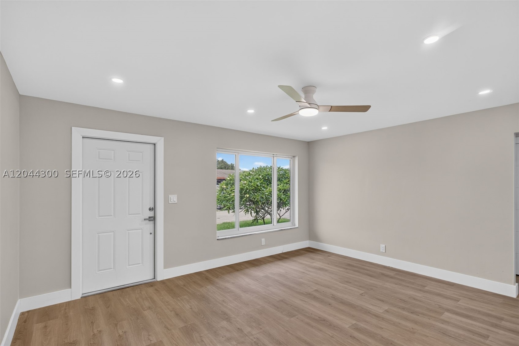 MAINLANDS OF TAMARAC LAKE - Residential