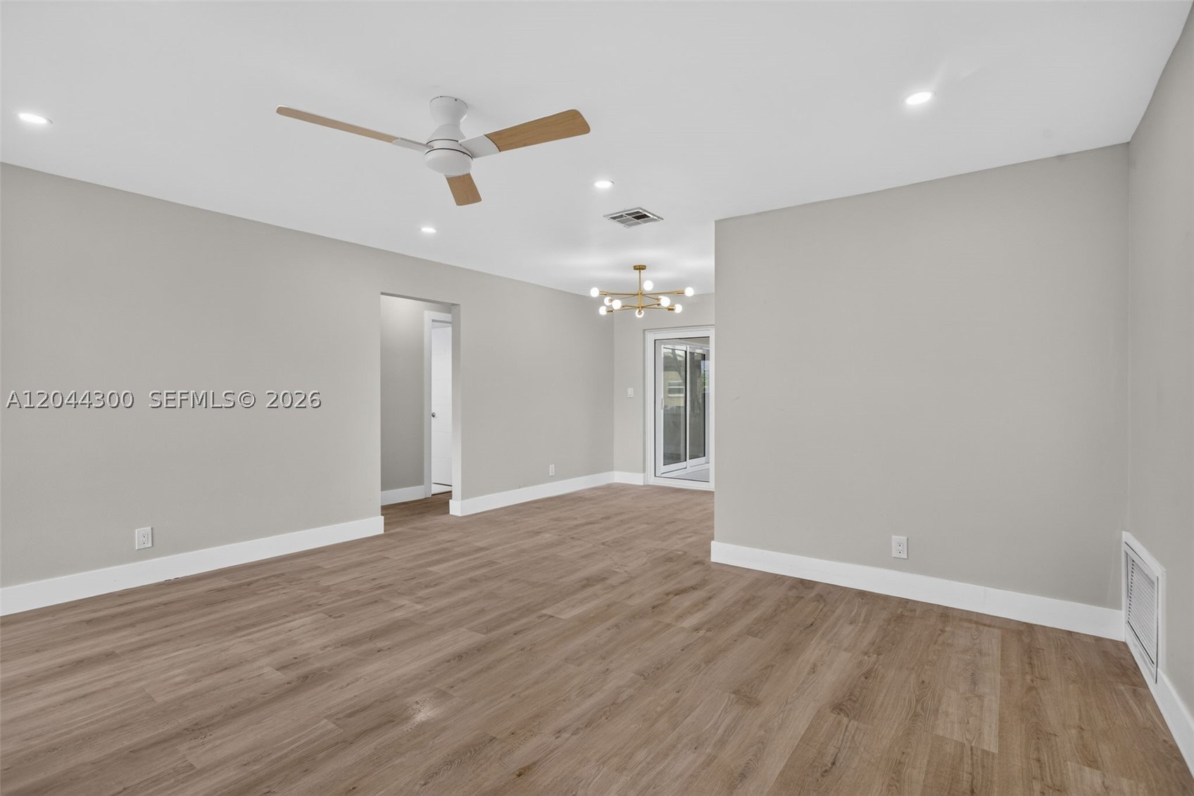 MAINLANDS OF TAMARAC LAKE - Residential
