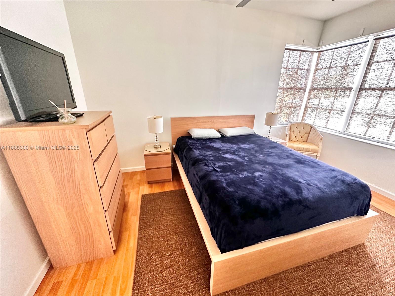 THE FLAMINGO CONDO - Residential Lease