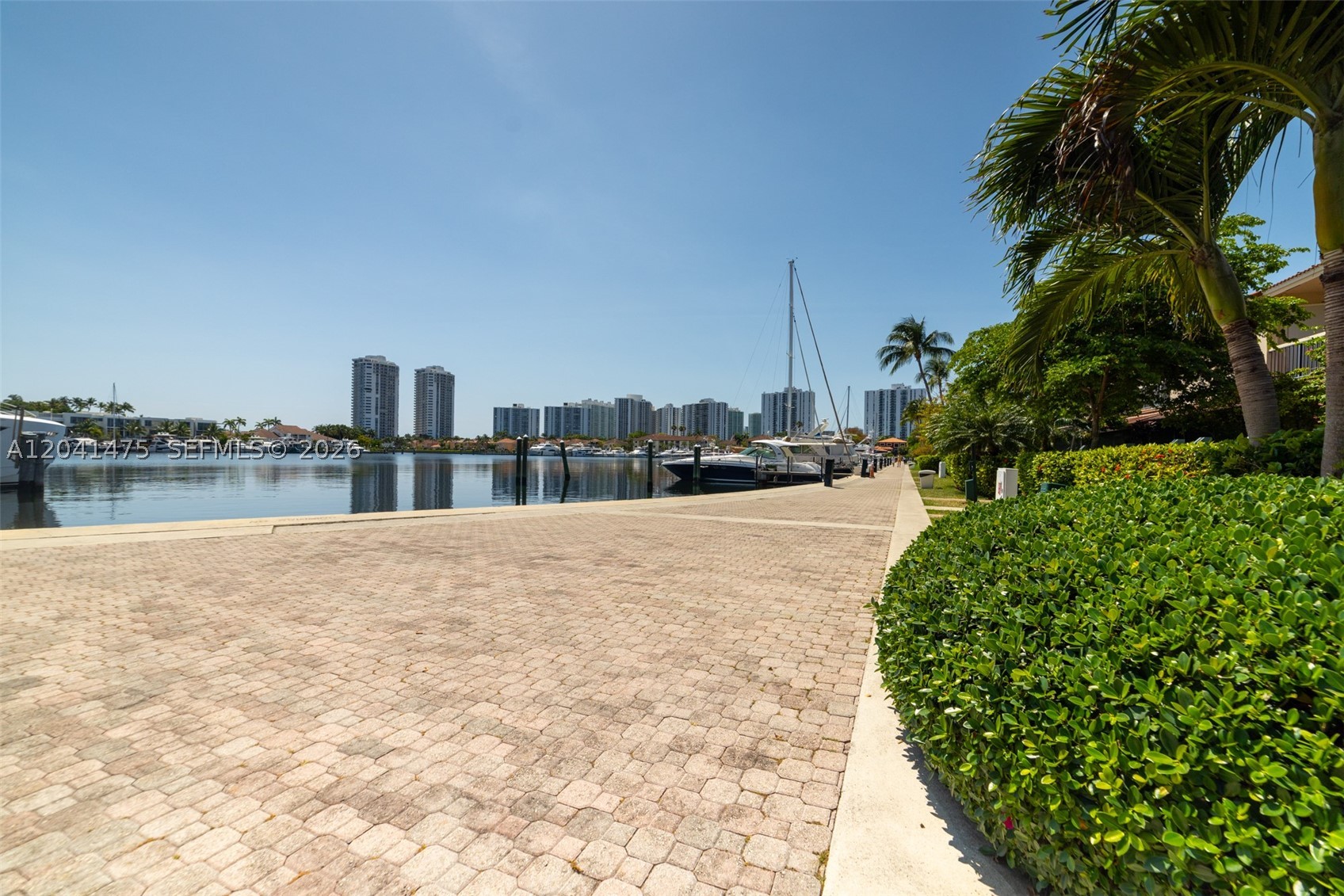 MARINA COVE AT HARBOR VIL - Residential