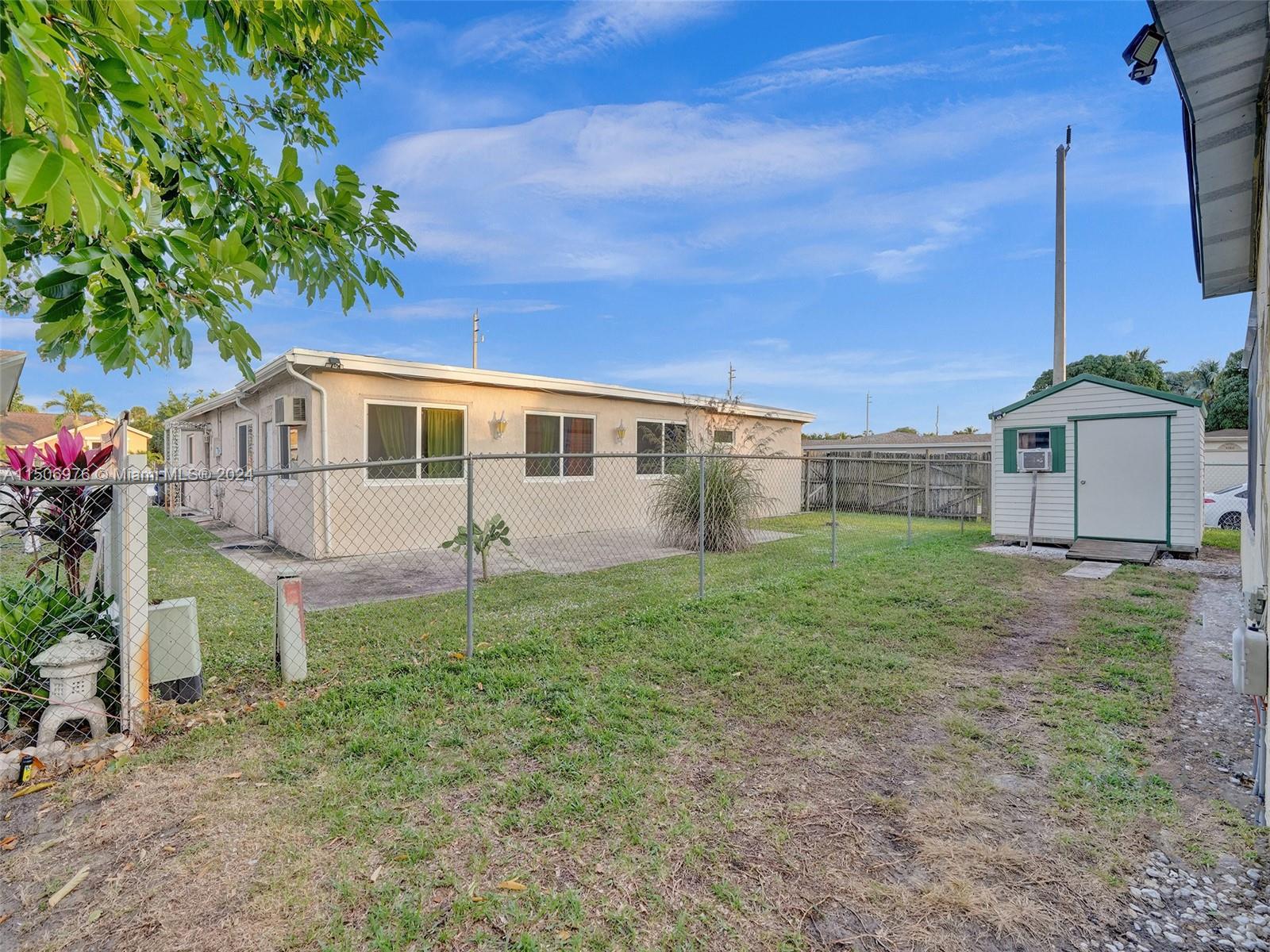 OAKLAND ESTATES NORTH 1ST - Residential