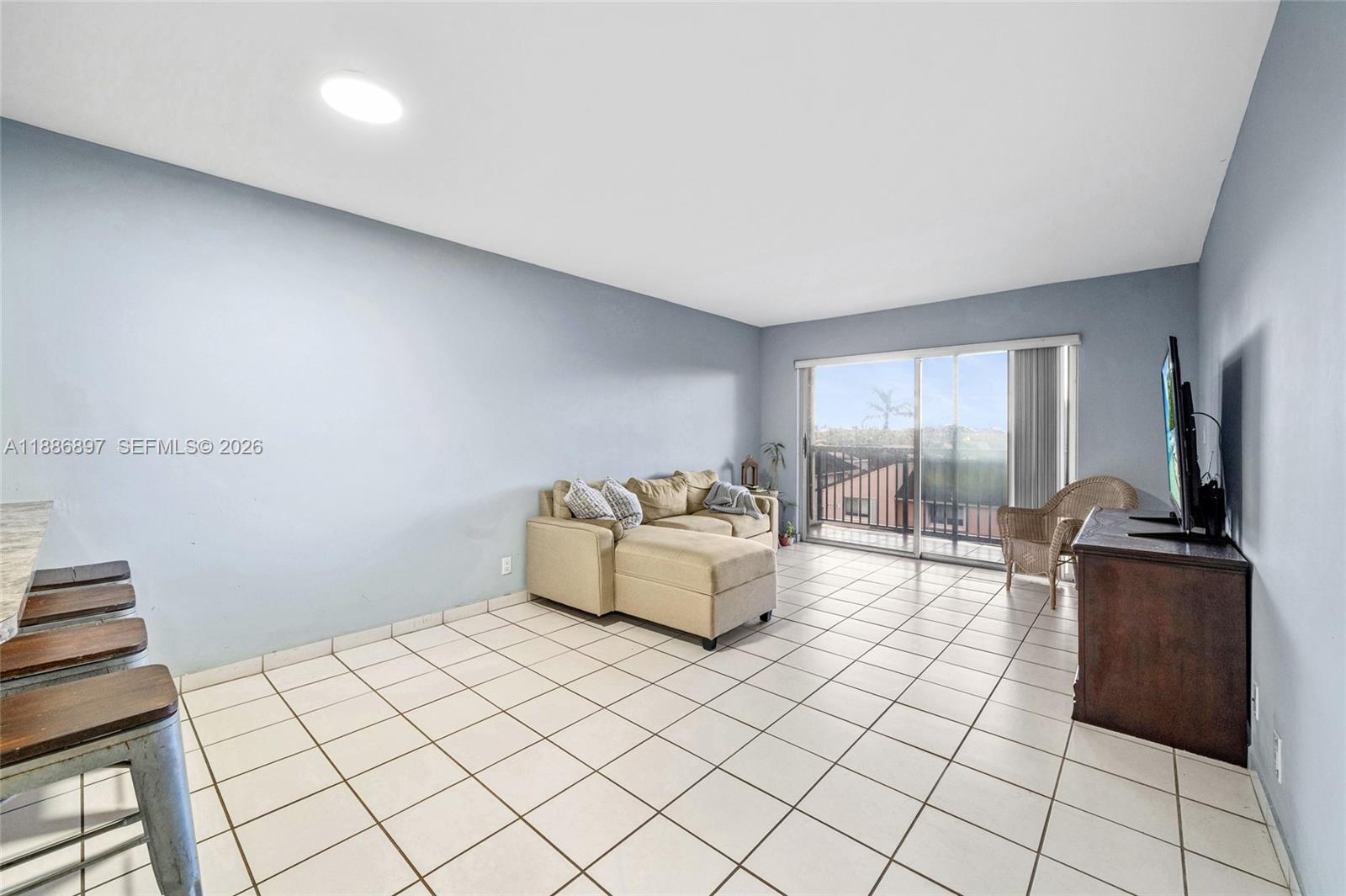 SANDORAL CONDO PH I - Residential