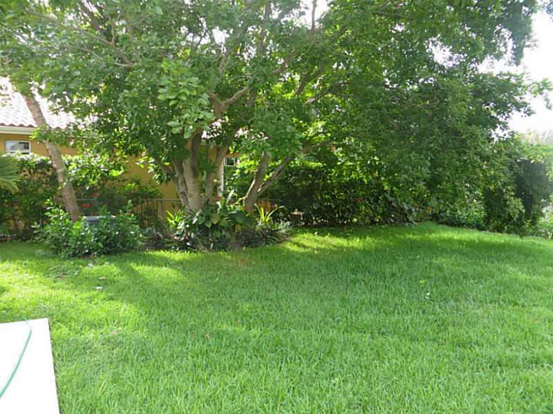CORAL WAY HEIGHTS - Residential Lease