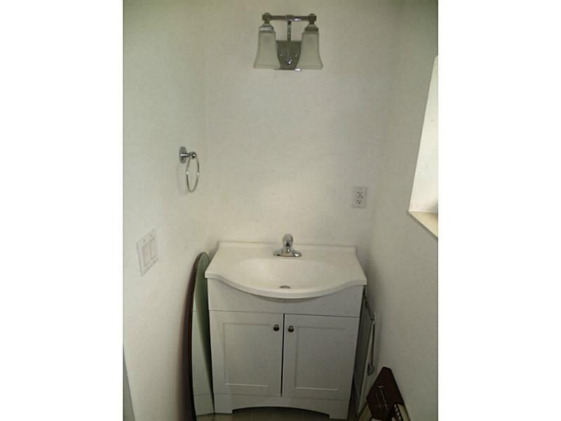 CORAL WAY HEIGHTS - Residential Lease