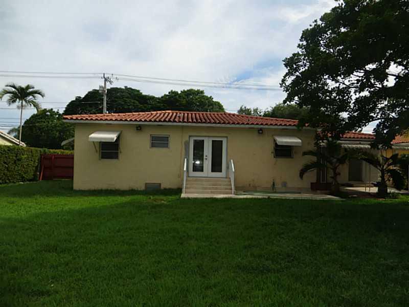 CORAL WAY HEIGHTS - Residential Lease