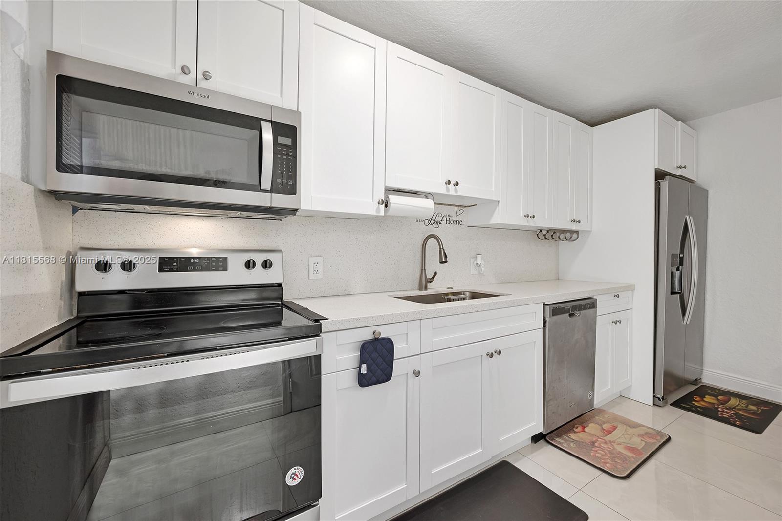 FRANKLIN PARK - Residential Lease