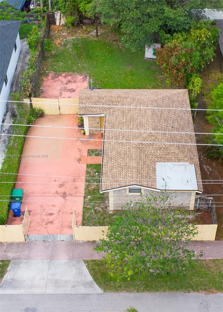 FRANKLIN PARK - Residential Lease
