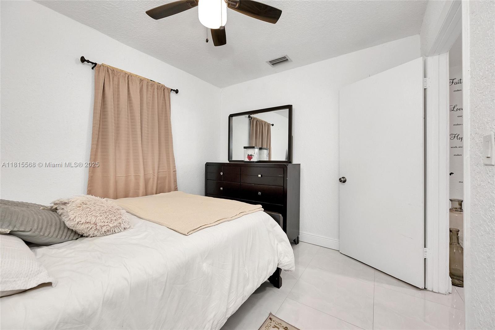 FRANKLIN PARK - Residential Lease