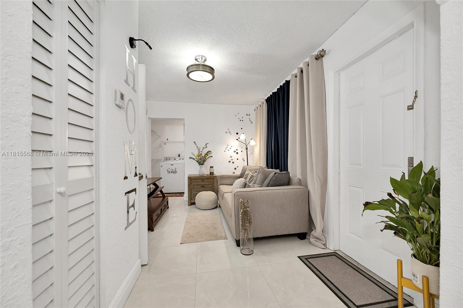 FRANKLIN PARK - Residential Lease