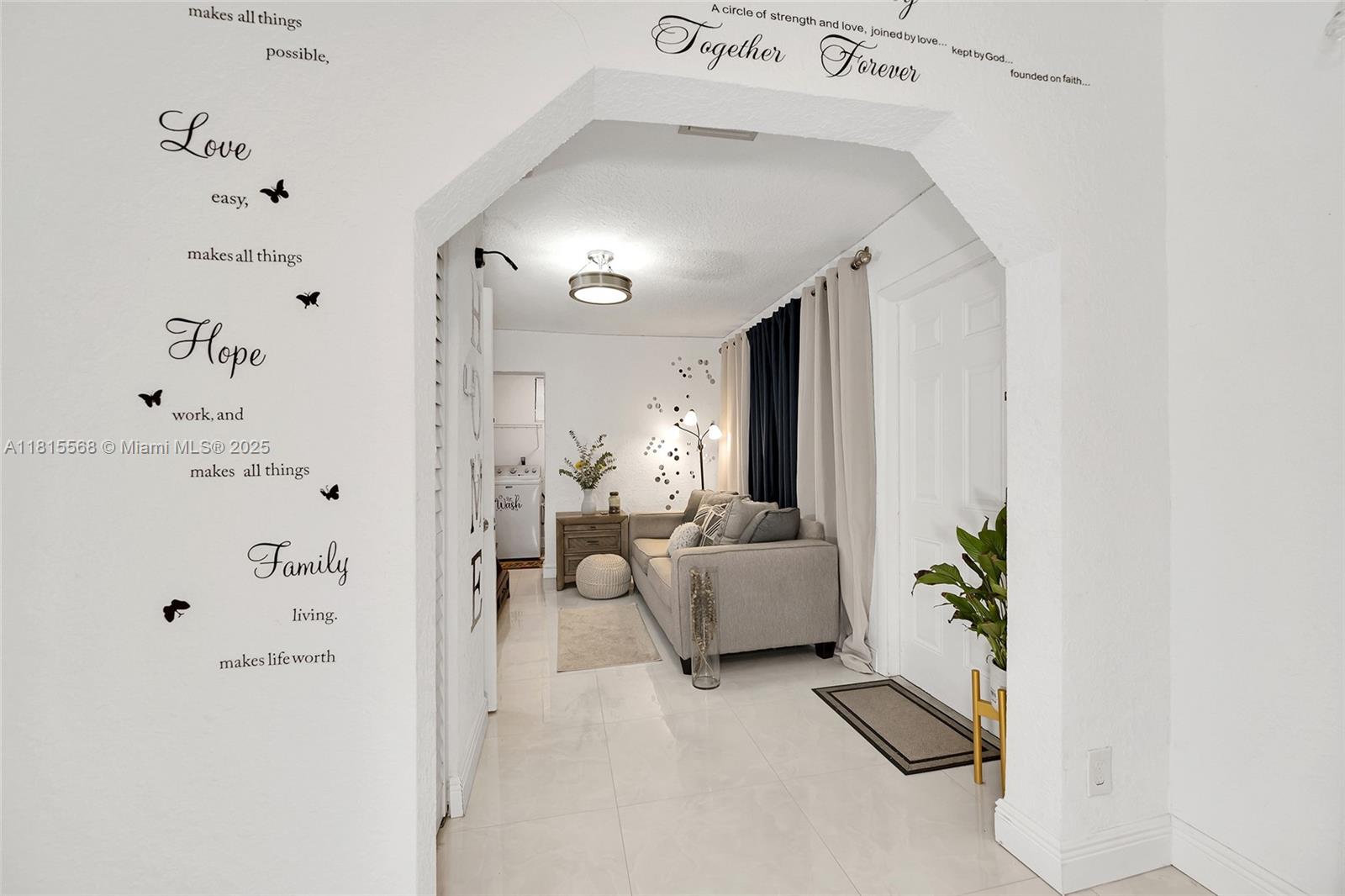 FRANKLIN PARK - Residential Lease