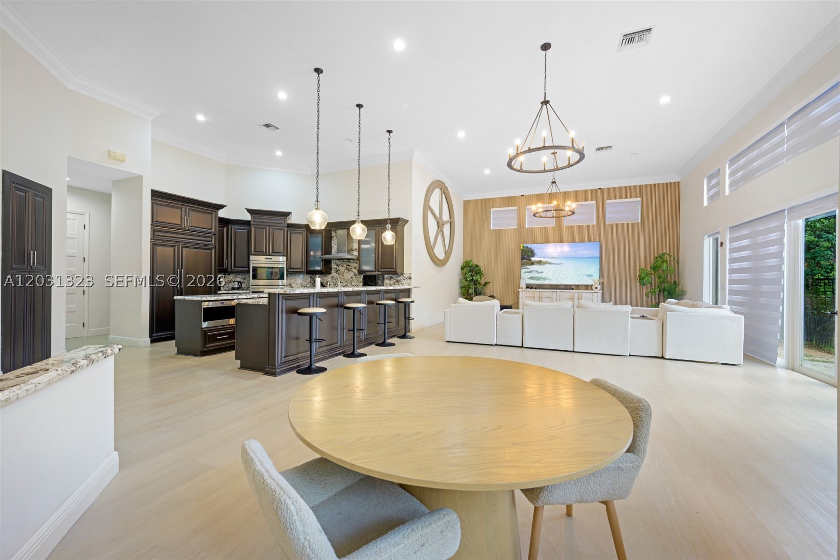 DAVIE FARMETTES - Residential