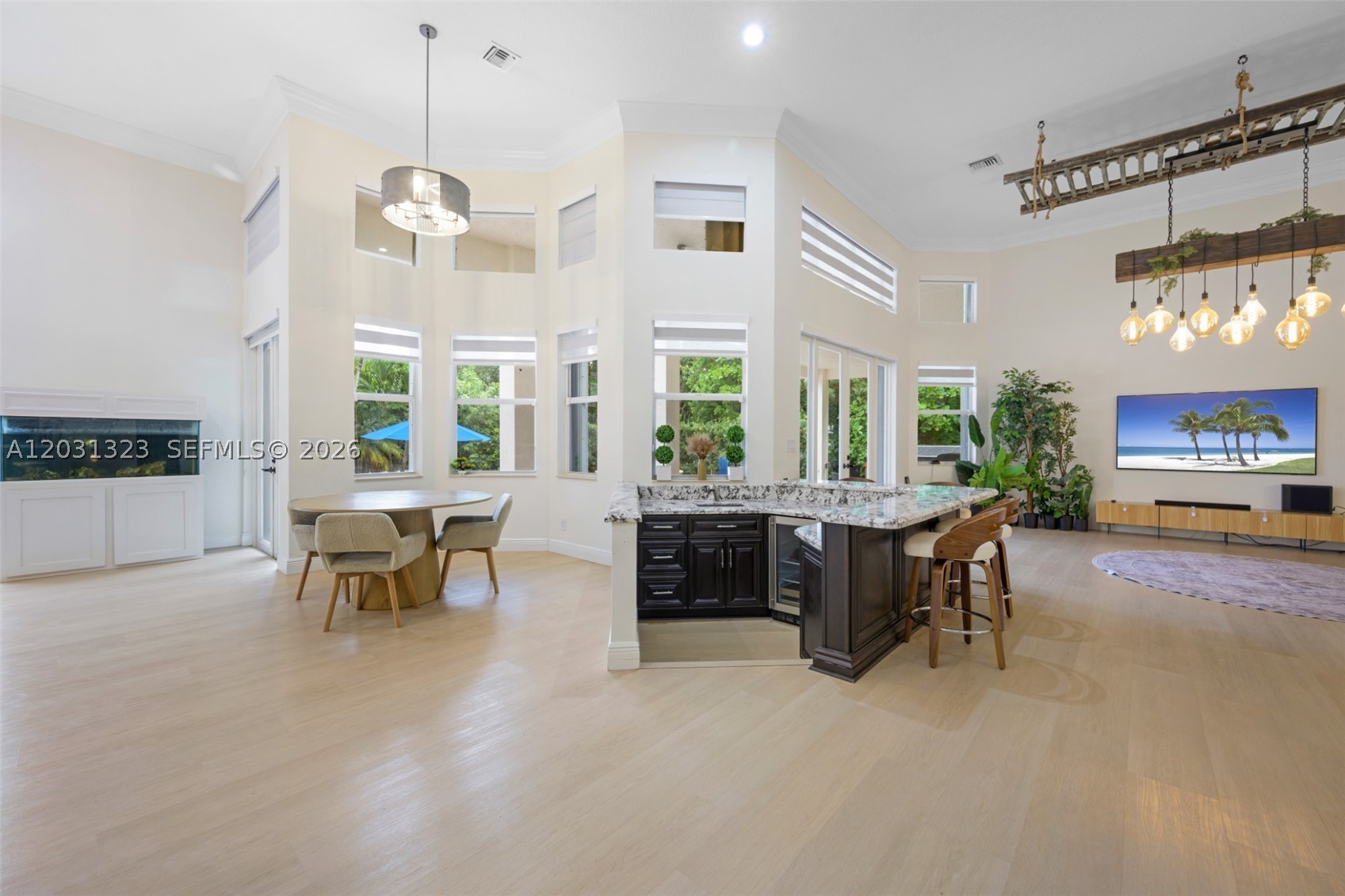 DAVIE FARMETTES - Residential