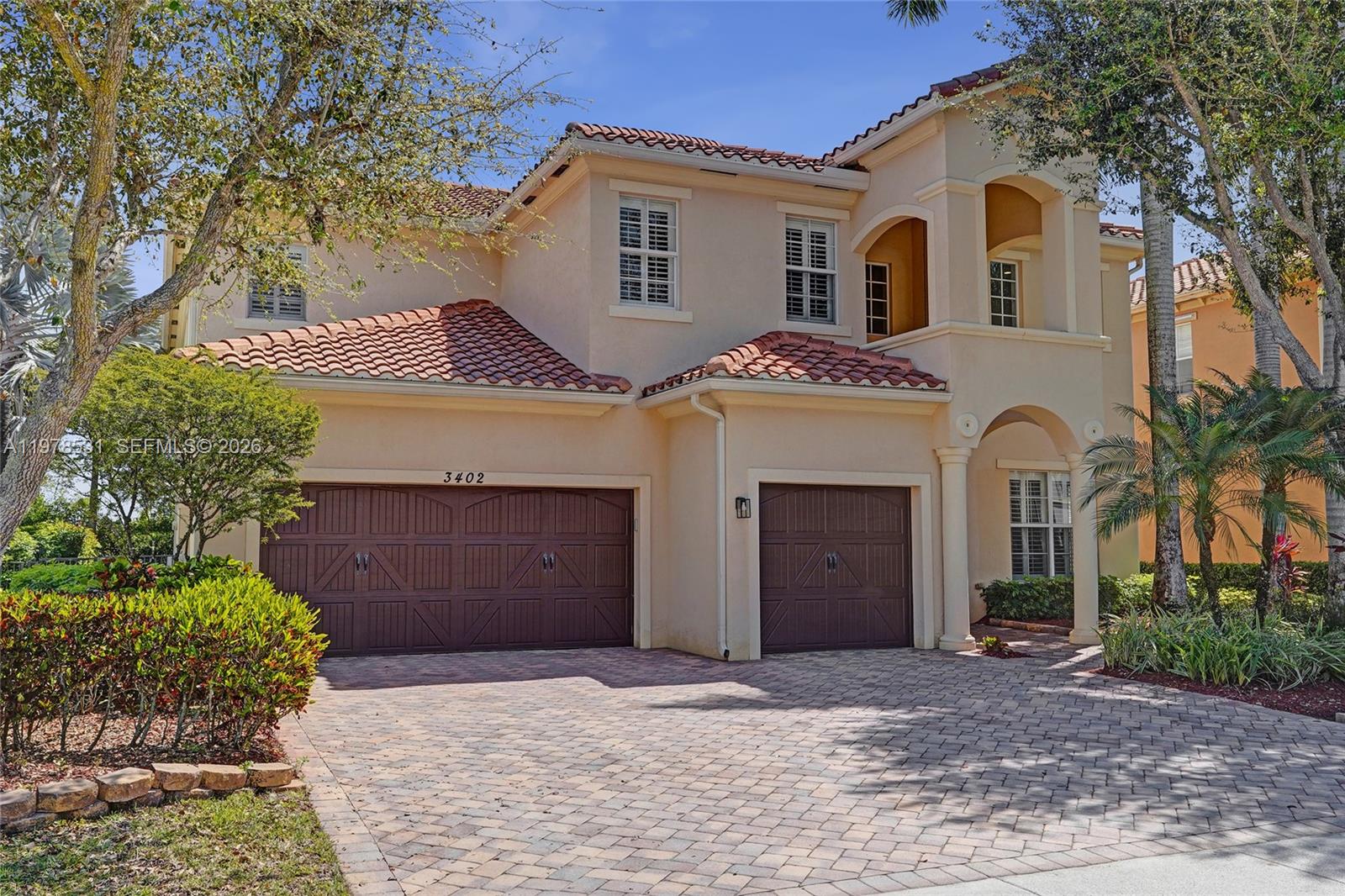 Stunning single-family home located in the highly desirable Oakmont Estates! This expansive residence offers over 4,200 sq ft of living space featuring 6 bedrooms, 5.5 bathrooms, and a 3-car garage, designed for both comfortable living and elegant entertaining. The first floor showcases tile flooring throughout, formal living and dining rooms, and a wet bar perfect for hosting guests. The spacious chef’s kitchen features double ovens, two sinks, a wine fridge, walk-in pantry, ample cabinetry, and a breakfast nook, all opening to a large family room.
A downstairs bedroom with en-suite bath provides flexibility for guests or multigenerational living, along with a convenient half bath with direct access to the pool area. Upstairs, the primary suite includes a private sitting area/office, custom California closet, large primary bath with dual sinks, a Roman tub, and a separate shower. Four additional bedrooms include two private en-suite baths and a Jack-and-Jill bath, plus a versatile loft/den space.
Step outside to your private backyard oasis featuring a beautiful pool and spa with a stunning travertine deck, and child safety gate fully equipped with a remote controlled SWAT mosquito system; perfect for relaxing or entertaining year-round. Community offers state of the art clubhouse with community pool, cabanas, basketball and tennis courts, and large playground.