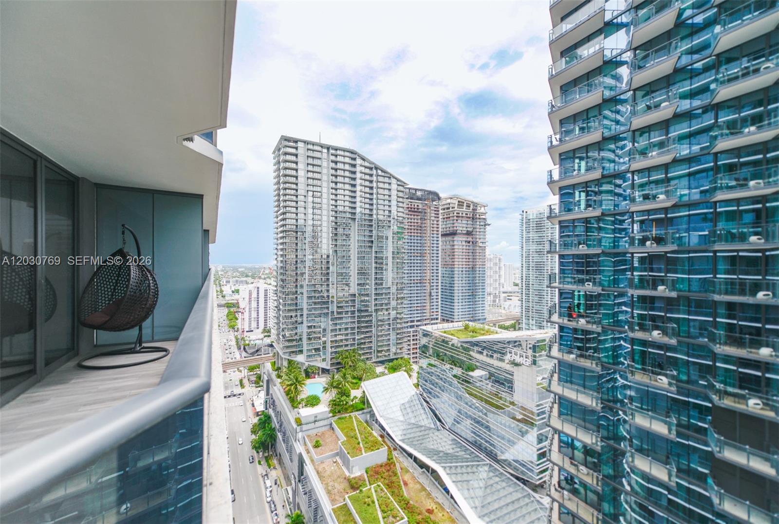 801 SMA RESIDENCES CONDO - Residential Lease