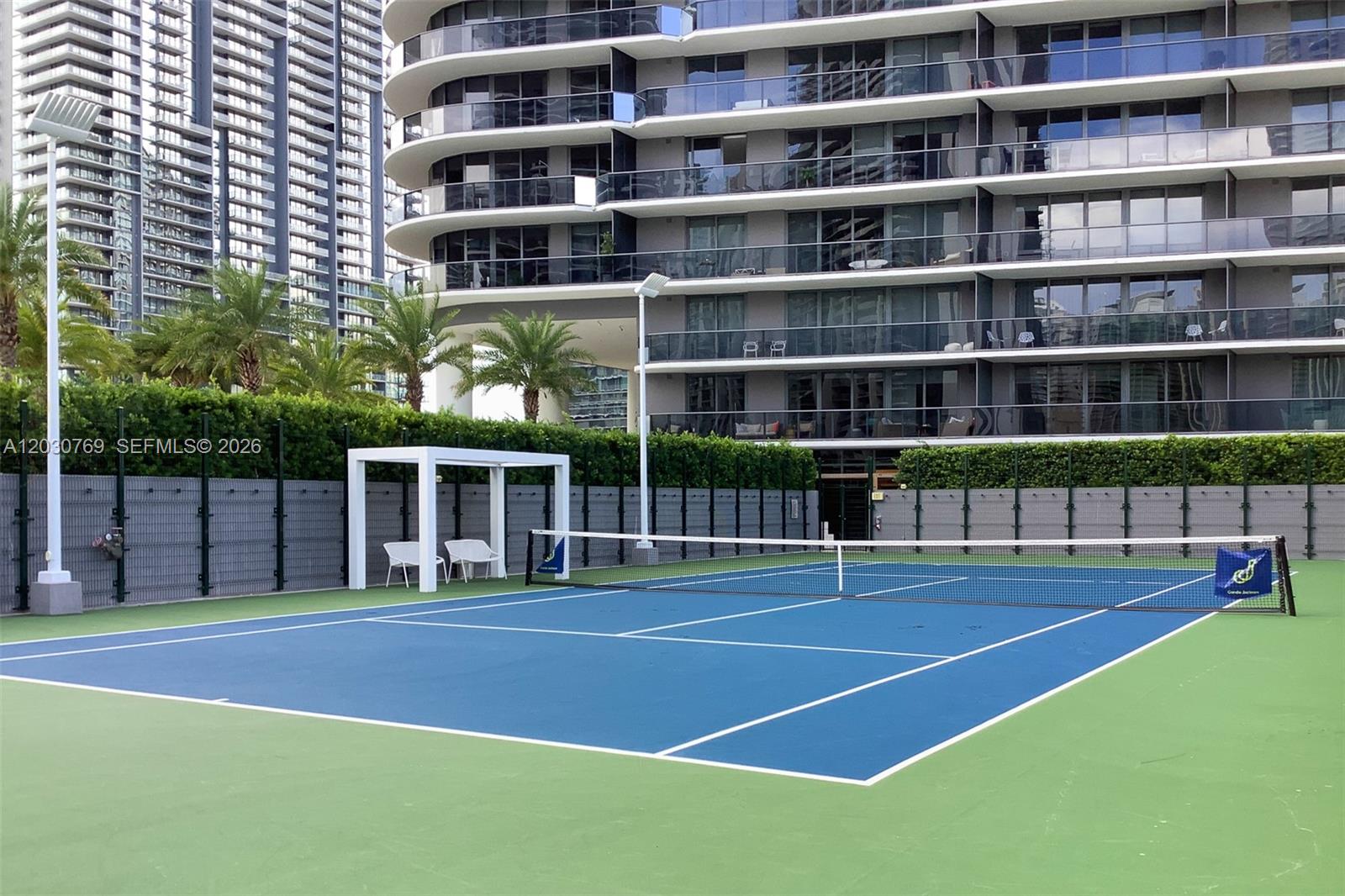 801 SMA RESIDENCES CONDO - Residential Lease