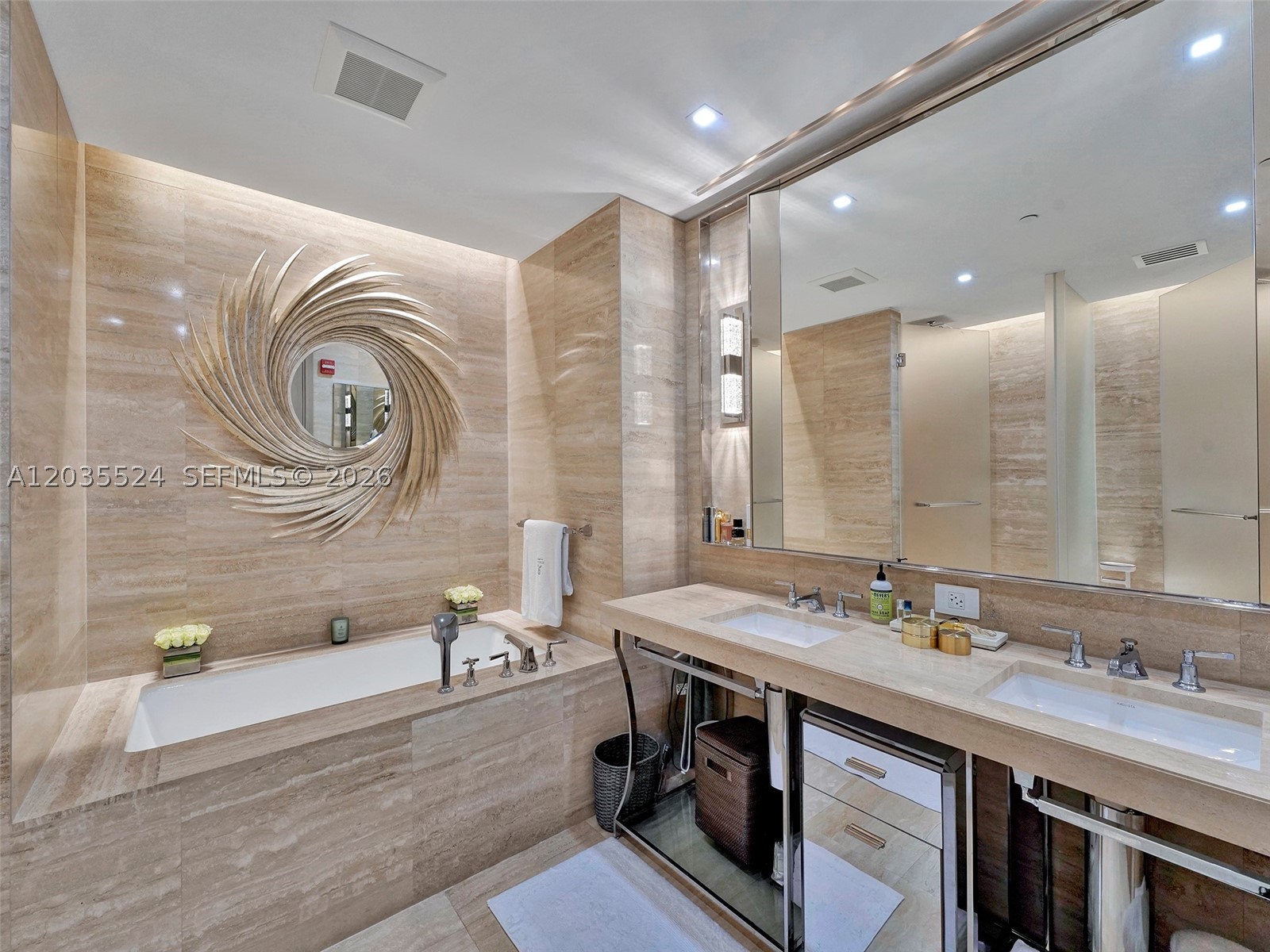 BAL HARBOUR CENTER CONDO - Residential Lease