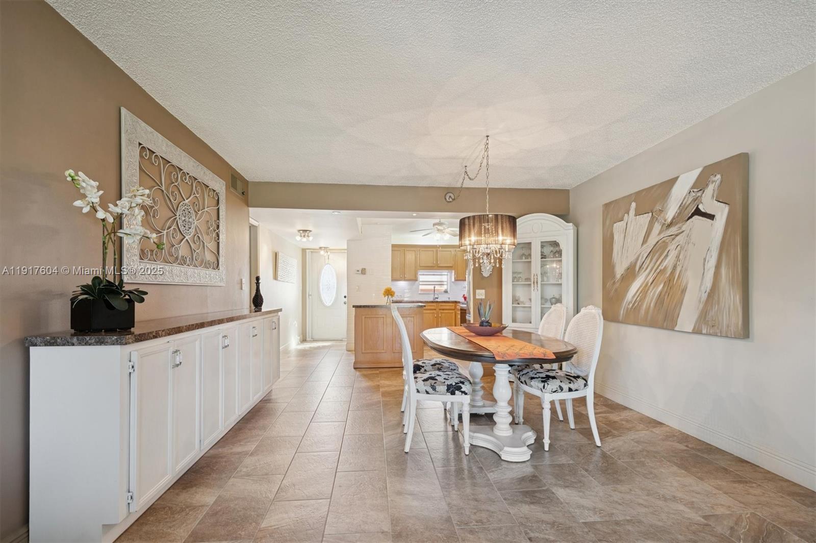 HOLLYBROOK GOLF AND - Residential