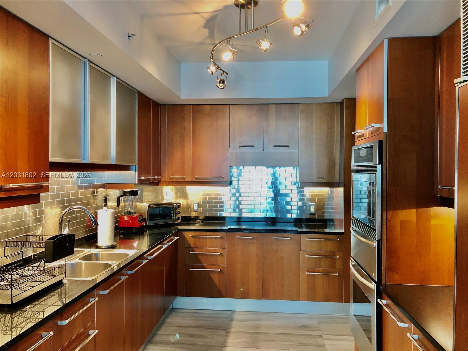 OCEAN PALMS CONDO - Residential