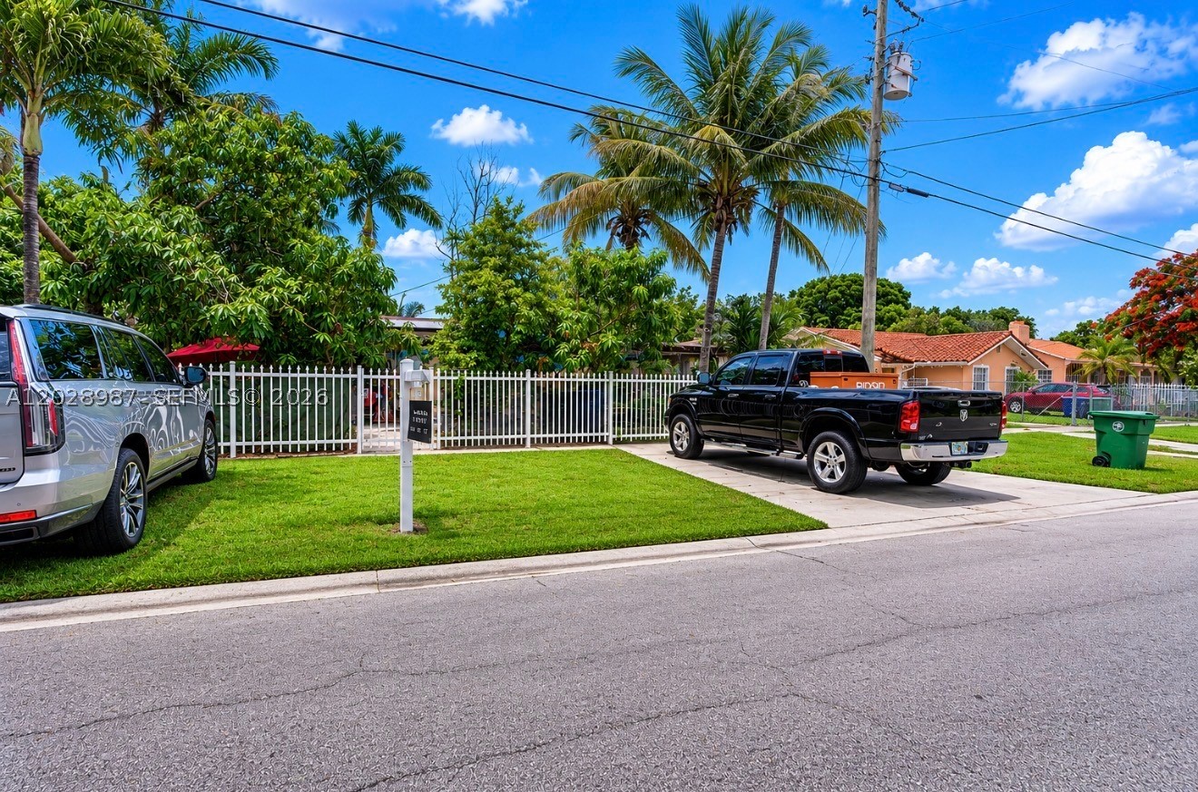 BRUCE TERRACE - Residential