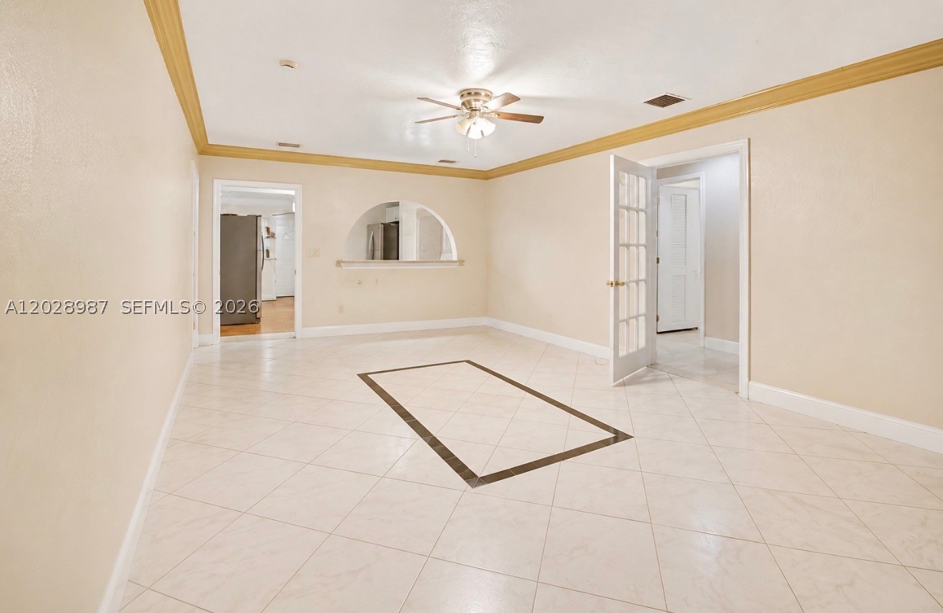 BRUCE TERRACE - Residential