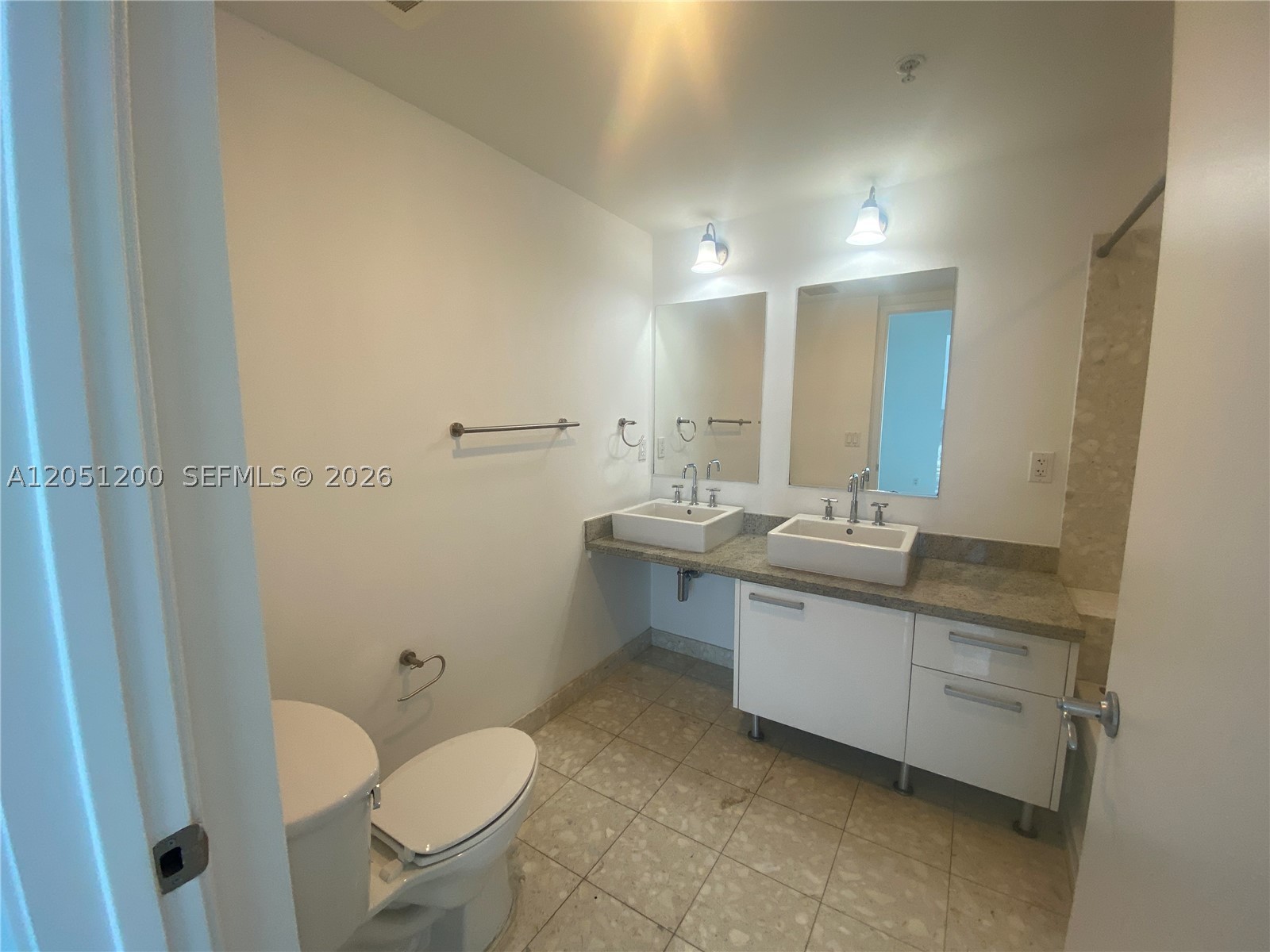 LATITUDE ON THE RIVER CON - Residential Lease
