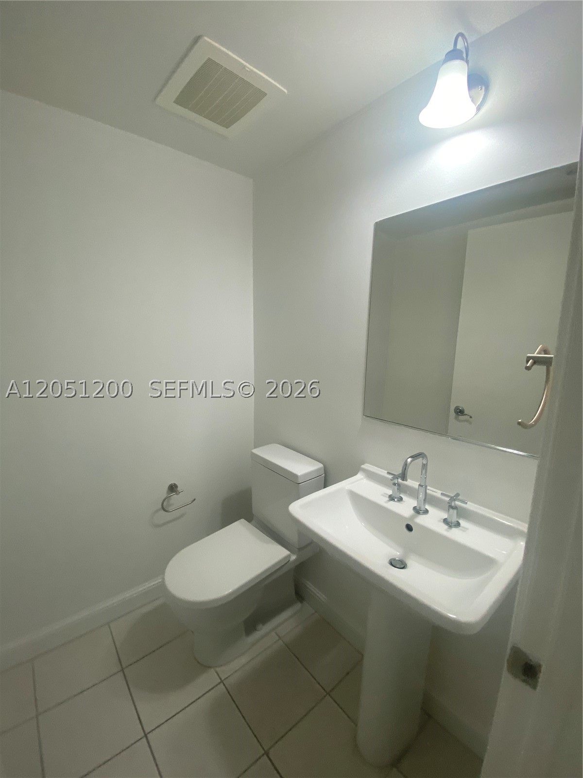 LATITUDE ON THE RIVER CON - Residential Lease