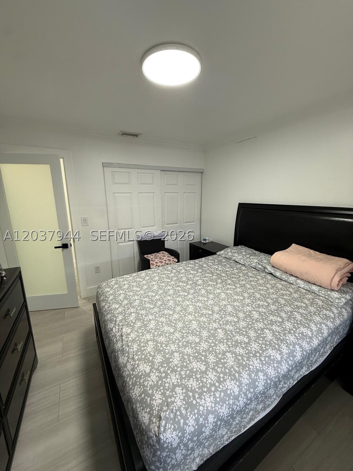 G B ESTATES - Residential