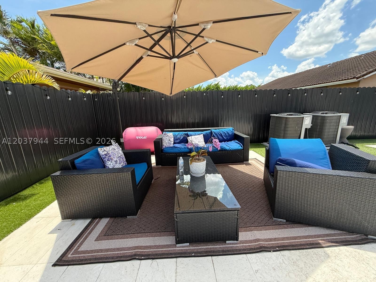 G B ESTATES - Residential