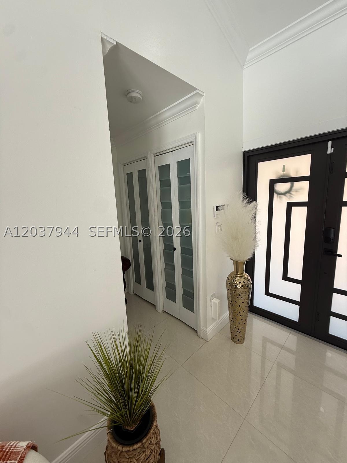 G B ESTATES - Residential