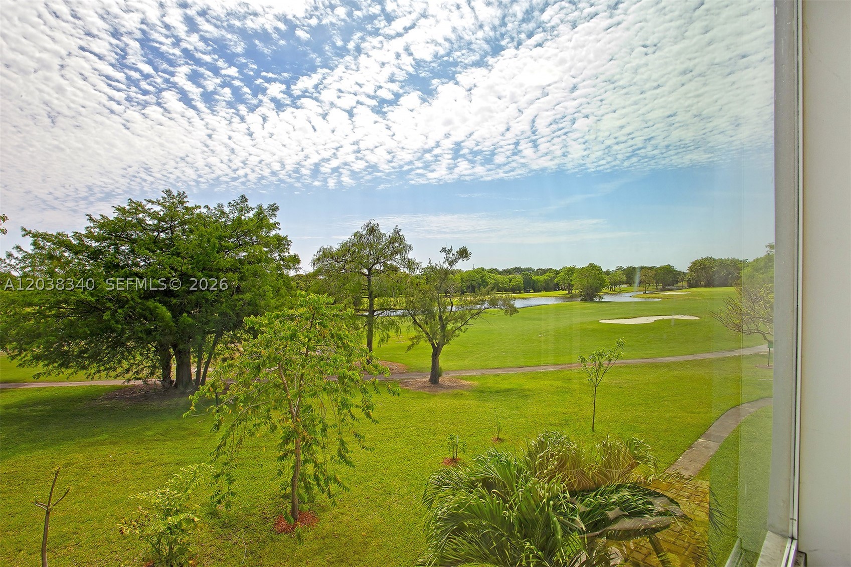 SANDS POINT CONDOMINIUM I - Residential