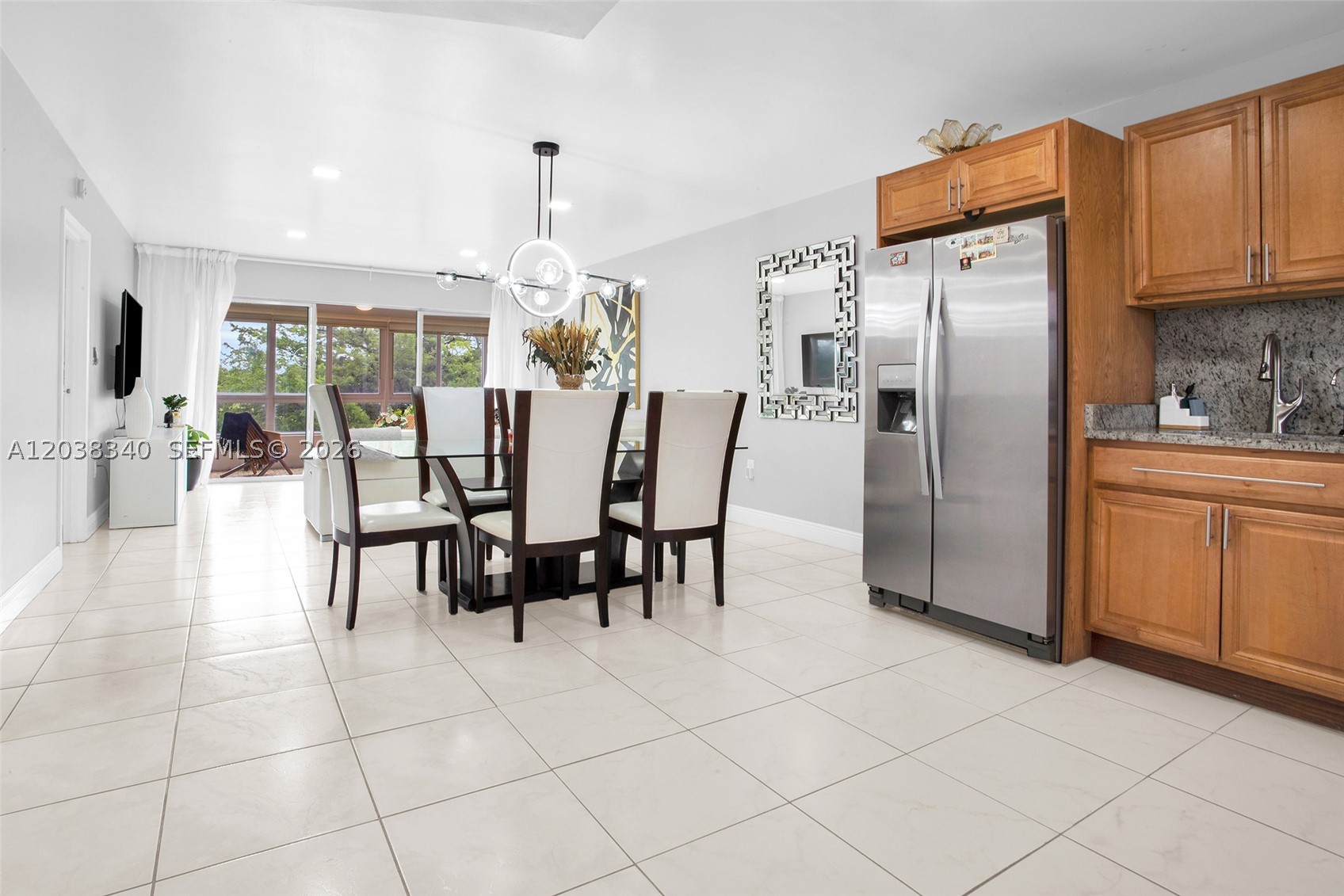 SANDS POINT CONDOMINIUM I - Residential