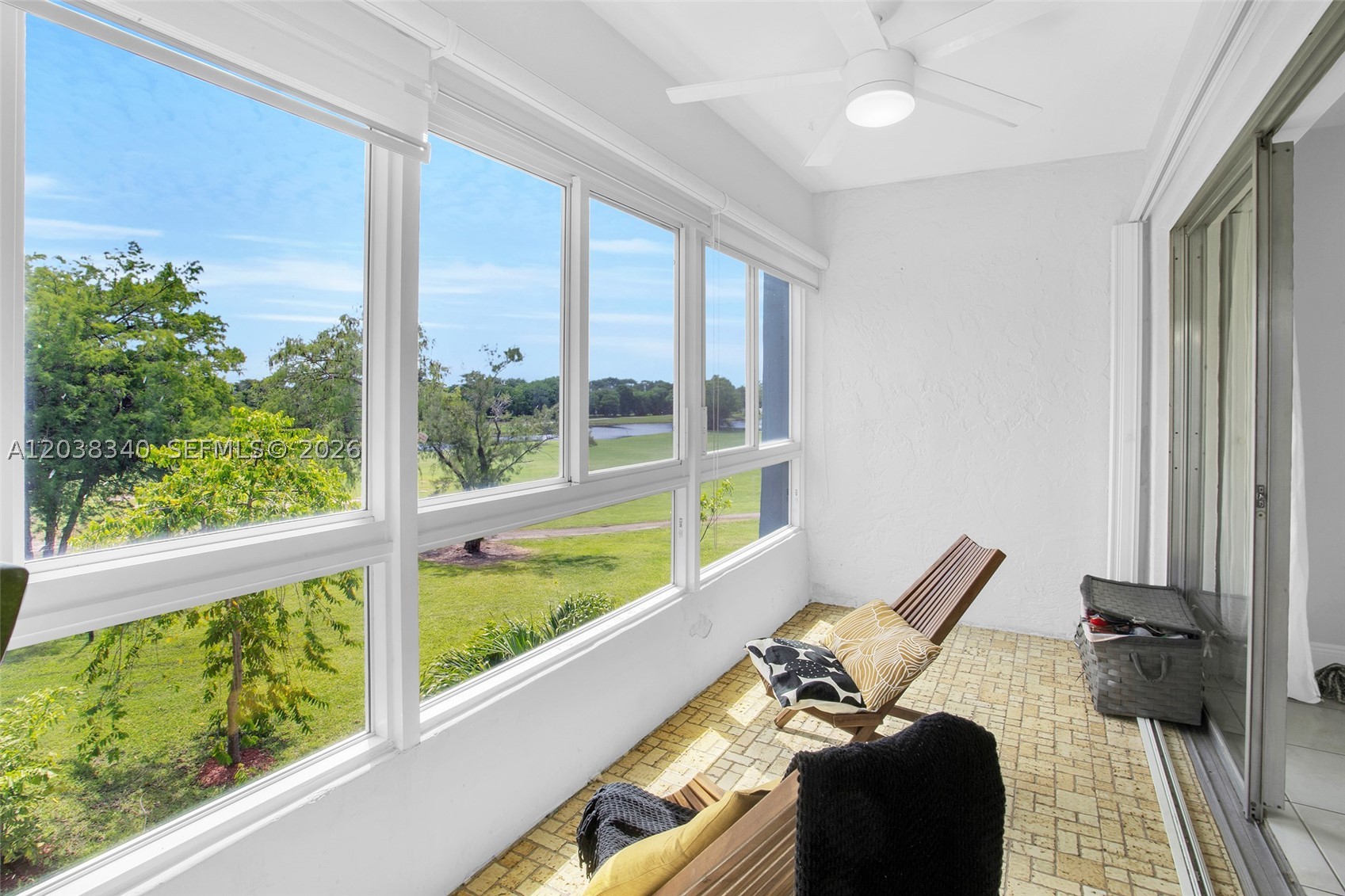 SANDS POINT CONDOMINIUM I - Residential