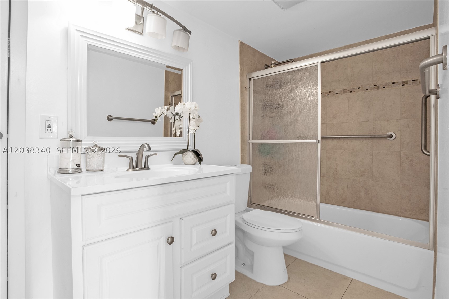 SANDS POINT CONDOMINIUM I - Residential