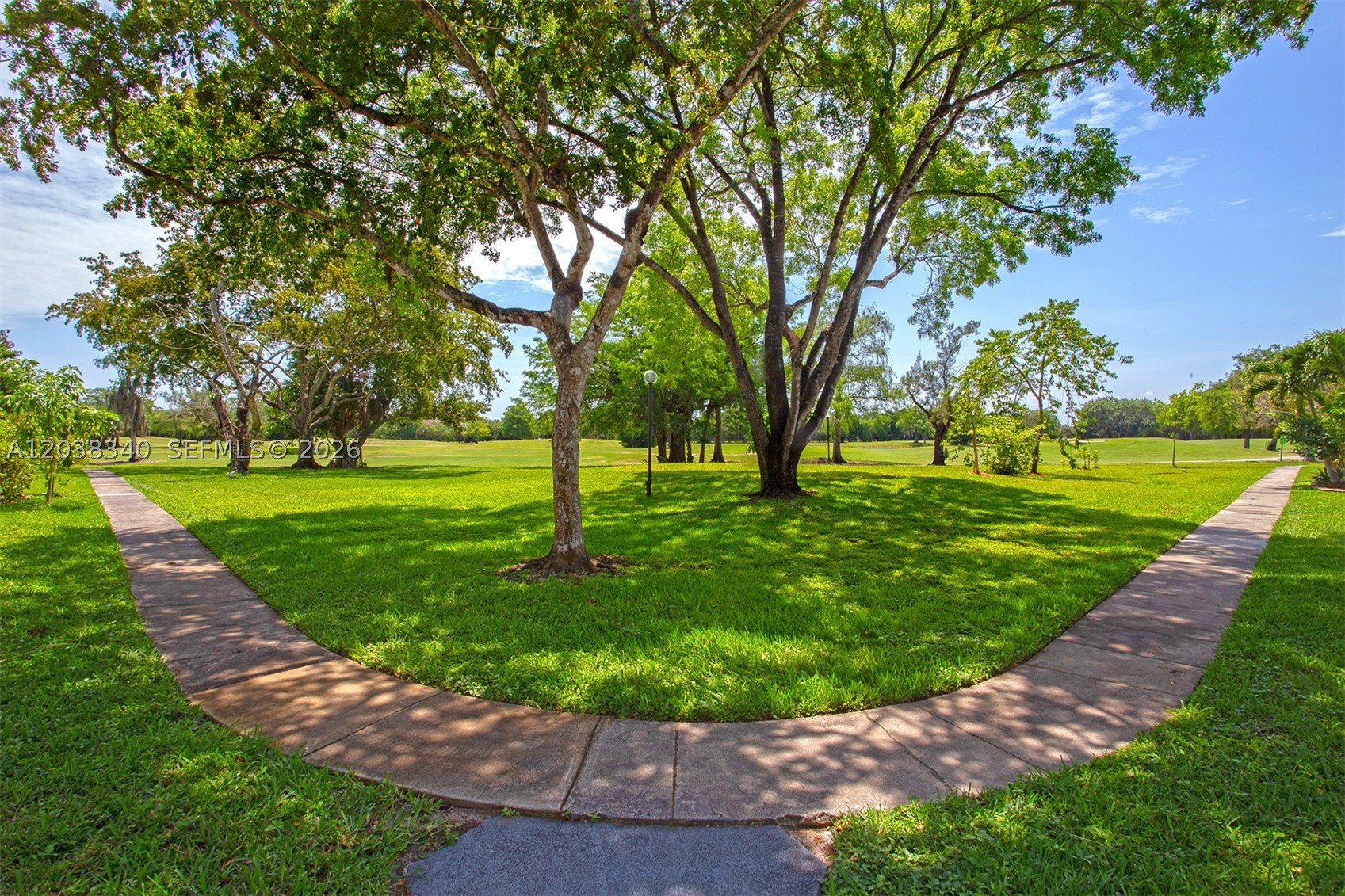 SANDS POINT CONDOMINIUM I - Residential