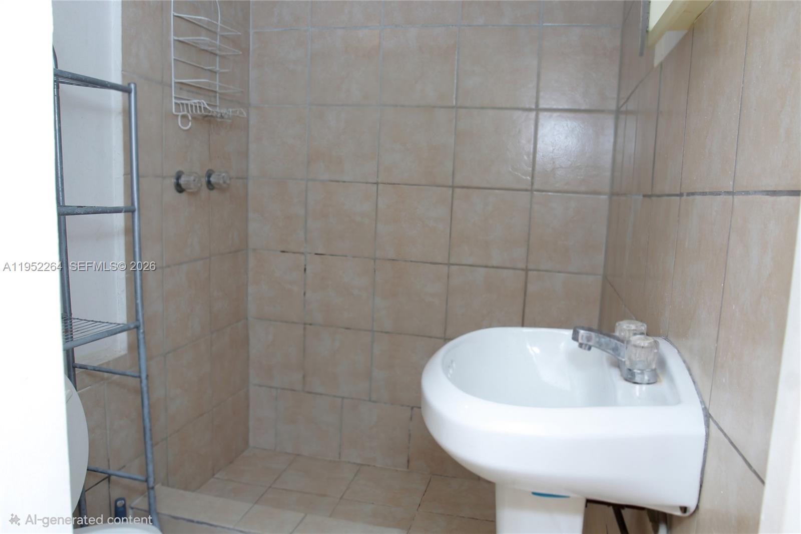 CAPRI VILLAS - Residential Lease