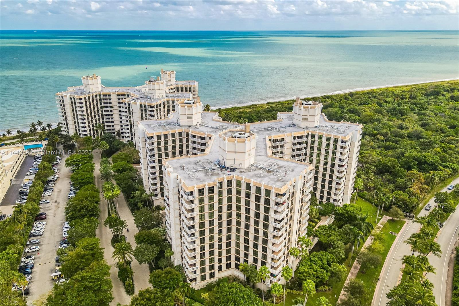 Towers of Key Biscayne CO - Residential
